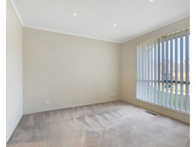 35 Chapman Street, Carrum Downs VIC 3201
