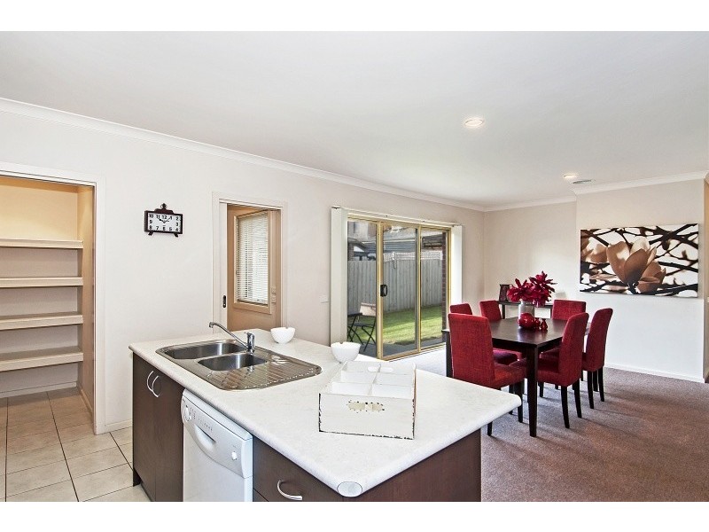 2/126 Cadles Road, Carrum Downs VIC 3201