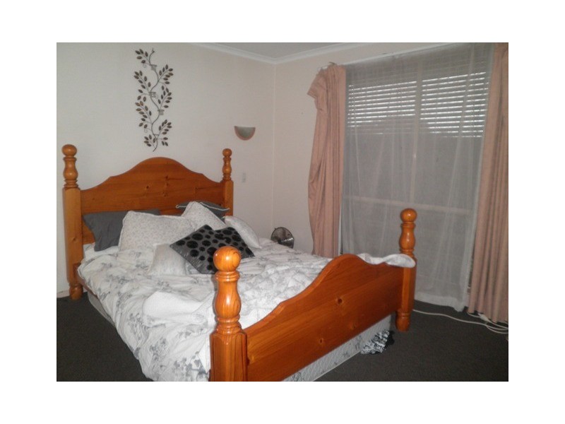 45 Herbert Road, Carrum Downs VIC 3201