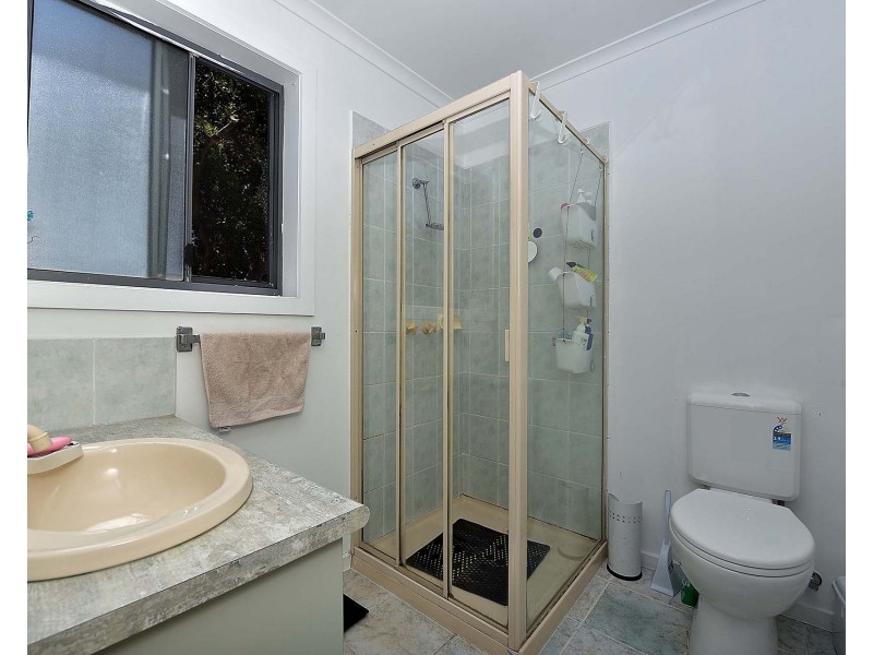 14 James McFarlane Wynd, Skye VIC 3977