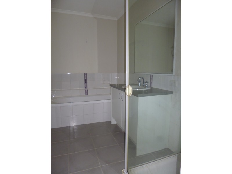 20/10 Hall Road, Carrum Downs VIC 3201