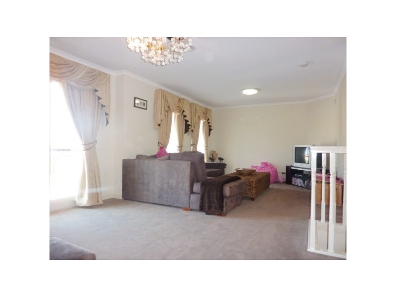 54 Delatite Way, Skye VIC 3977