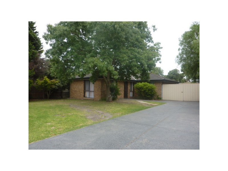 11 Spoonbill Court, Carrum Downs VIC 3201