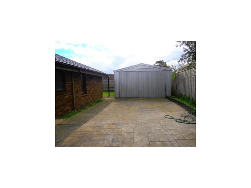 19 Paras Drive, Carrum Downs VIC 3201