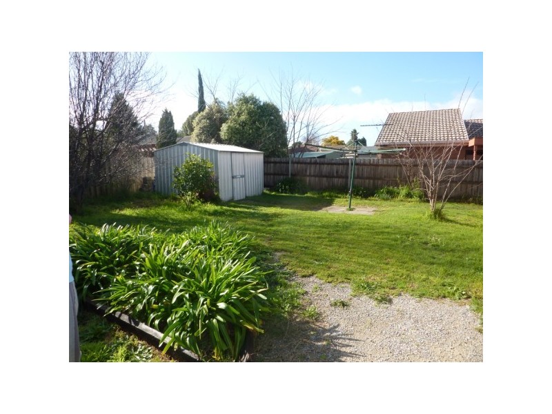 25 Parkdale Drive, Carrum Downs VIC 3201