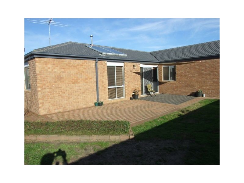 3 Triumph Way, Skye VIC 3977