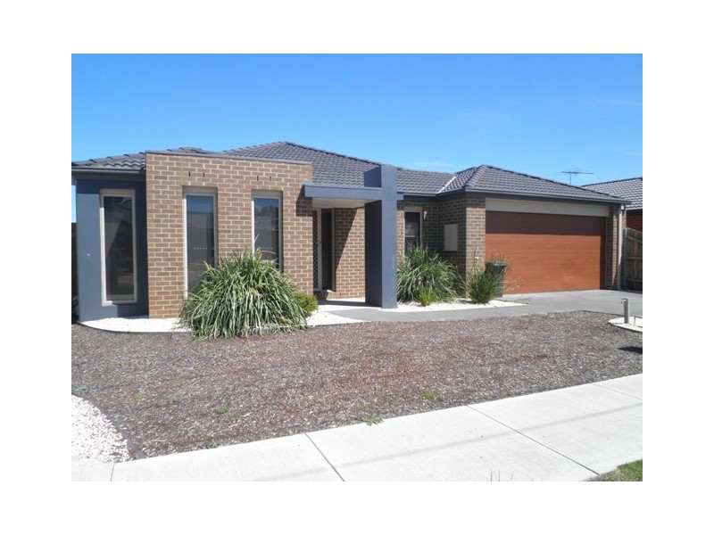 29 Clifton Grove, Carrum Downs VIC 3201