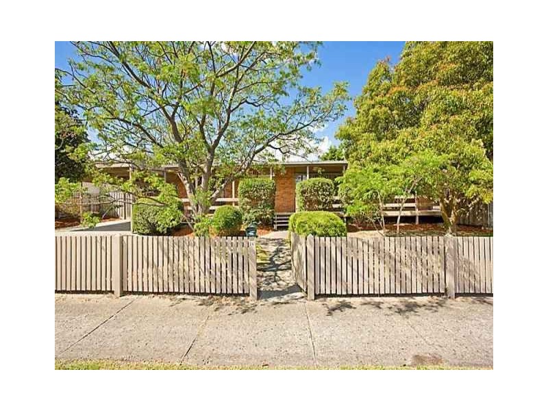 34 Rowellyn Drive, Carrum Downs VIC 3201