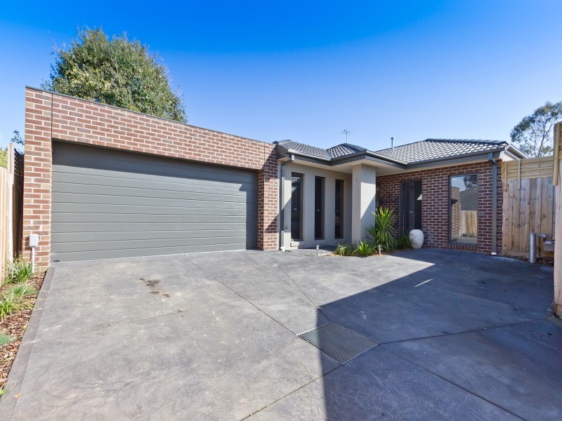 2/36 McComb Boulevard, Frankston South VIC 3199