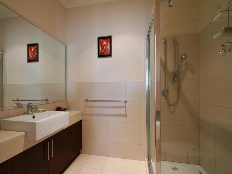 3/12 Ashleigh Avenue, Frankston VIC 3199