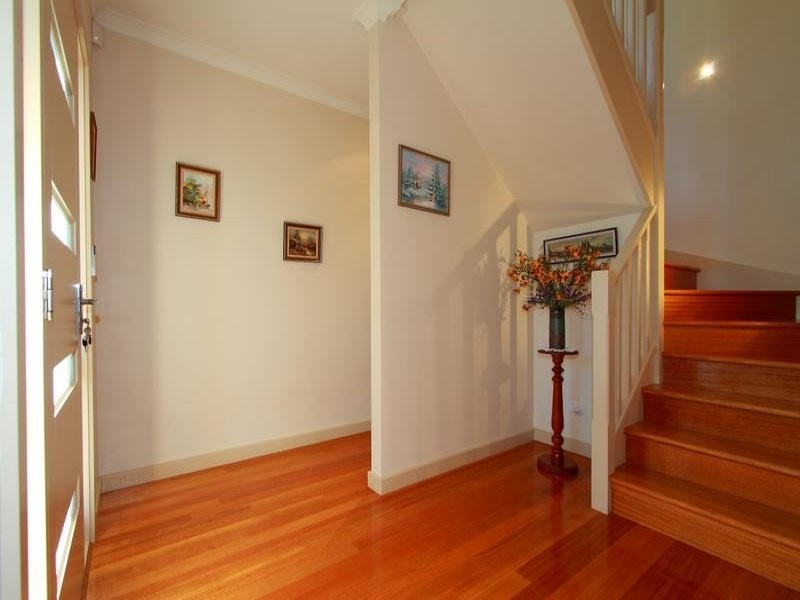 3/12 Ashleigh Avenue, Frankston VIC 3199