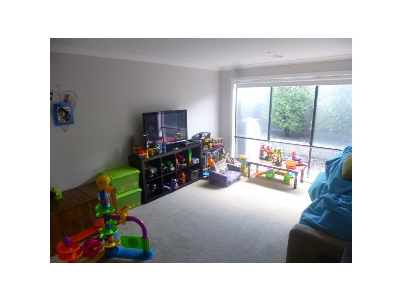 10 Paradise Way, Skye VIC 3977