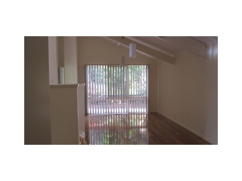 4 Gregory Ave, Frankston South VIC 3199