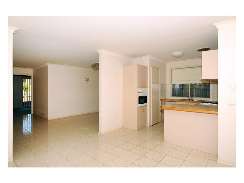 72 Orama Avenue, Carrum Downs VIC 3201