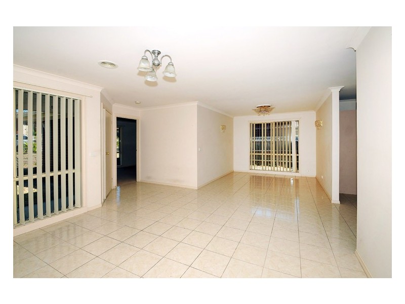 72 Orama Avenue, Carrum Downs VIC 3201