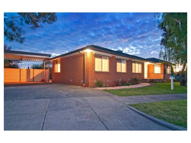 9 Almora Close, Frankston VIC 3199
