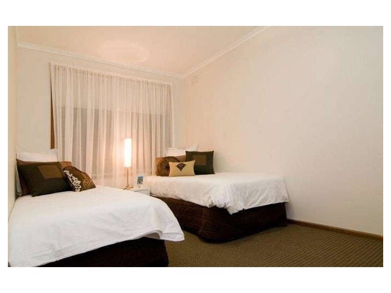 9 Almora Close, Frankston VIC 3199