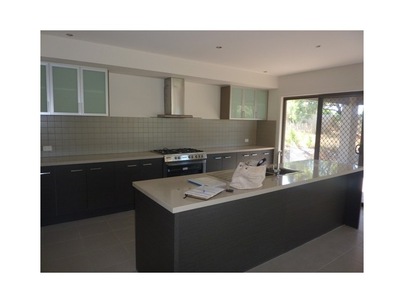 1 Springhill Road, Langwarrin VIC 3910