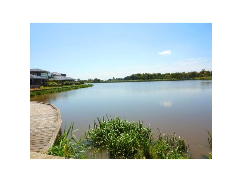 9 Viewmount Place, Sandhurst VIC 3977