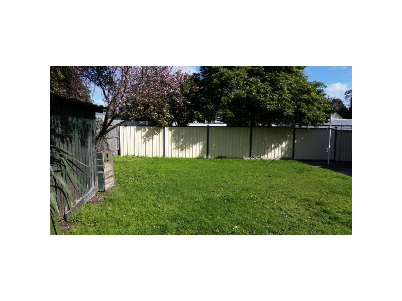 6 Coolgardie Street, Frankston North VIC 3200