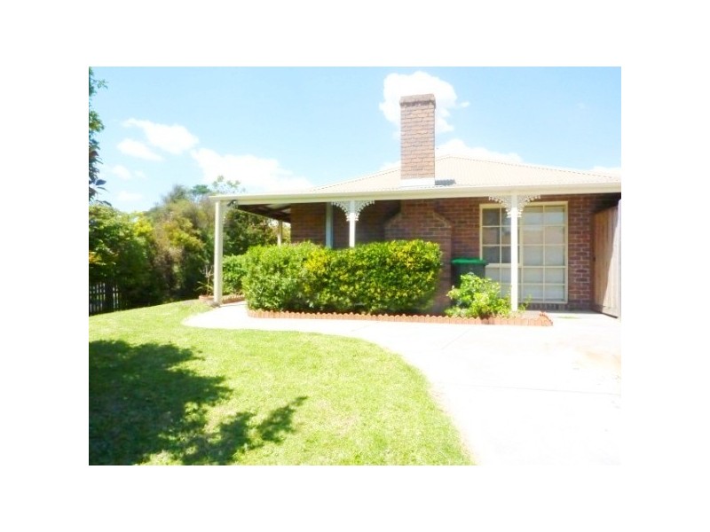 2 Lautrec Street, Frankston VIC 3199