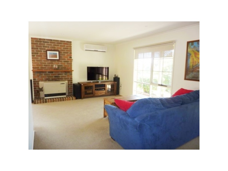 2 Lautrec Street, Frankston VIC 3199