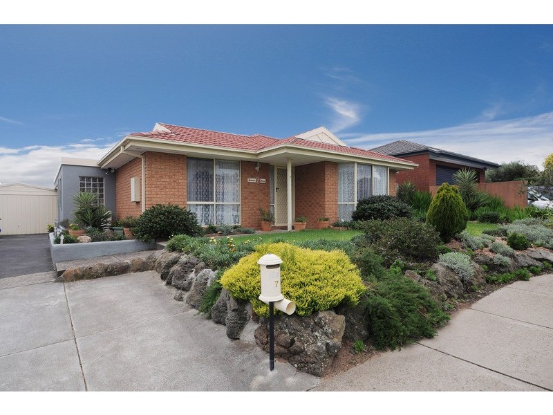 7 Spencer Drive, Carrum Downs VIC 3201