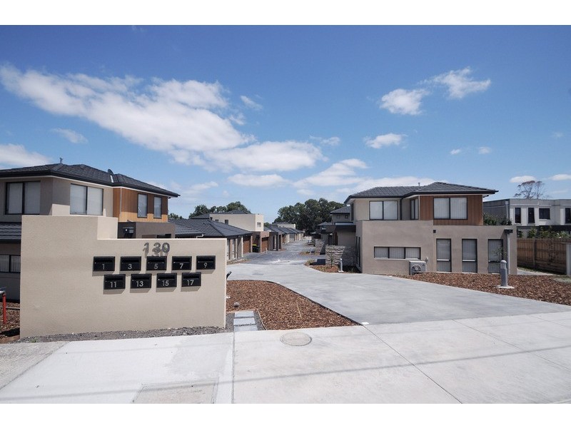 15/130 Cadles Road, Carrum Downs VIC 3201