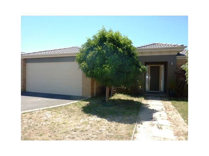 54 Brumbys Road, Carrum Downs VIC 3201