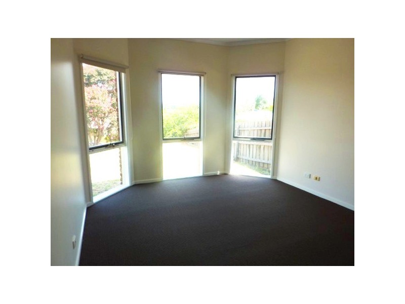 17 Rodney Court, Skye VIC 3977