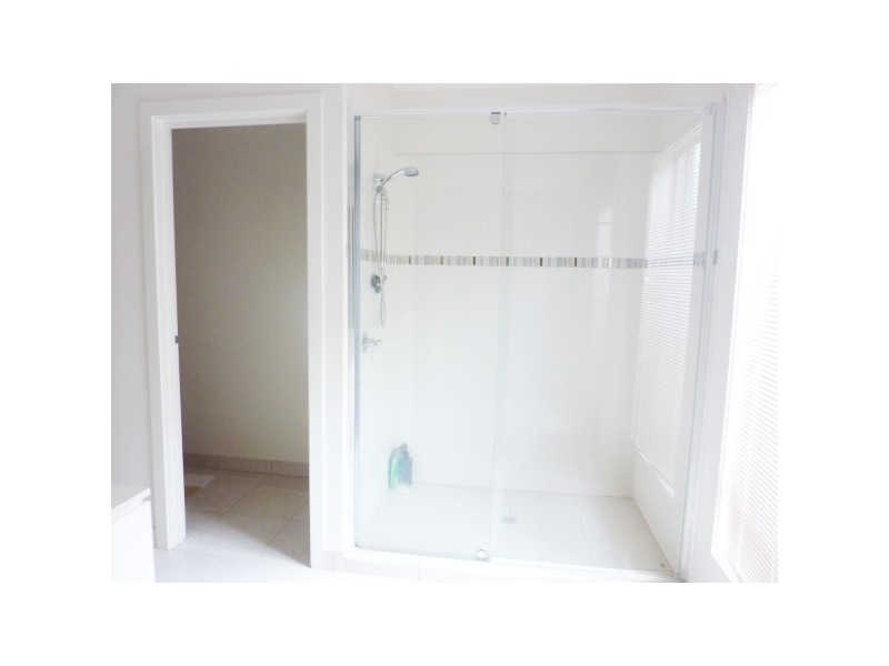 44 Emerald Rise, Skye VIC 3977