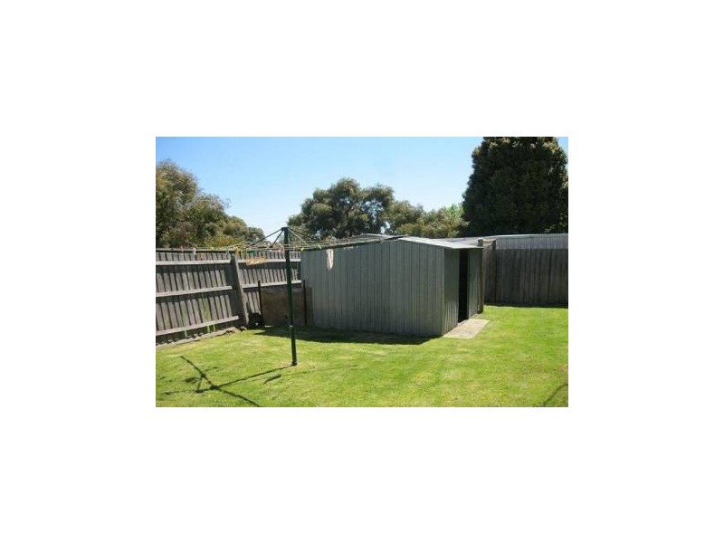 6 Tristania Street, Frankston South VIC 3199