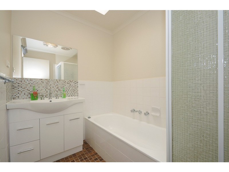 3/69 Beach Street, Frankston VIC 3199