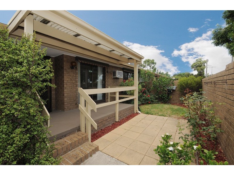 3/69 Beach Street, Frankston VIC 3199