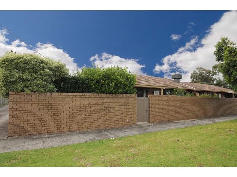 3/69 Beach Street, Frankston VIC 3199