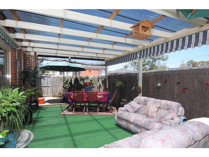 16/2 Edward Street, Langwarrin VIC 3910