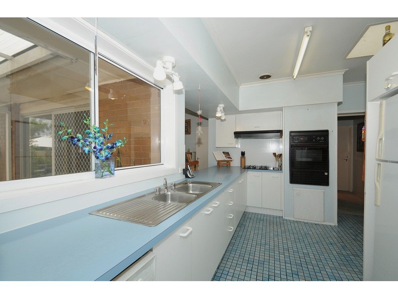 81 Montrose Avenue, Edithvale VIC 3196