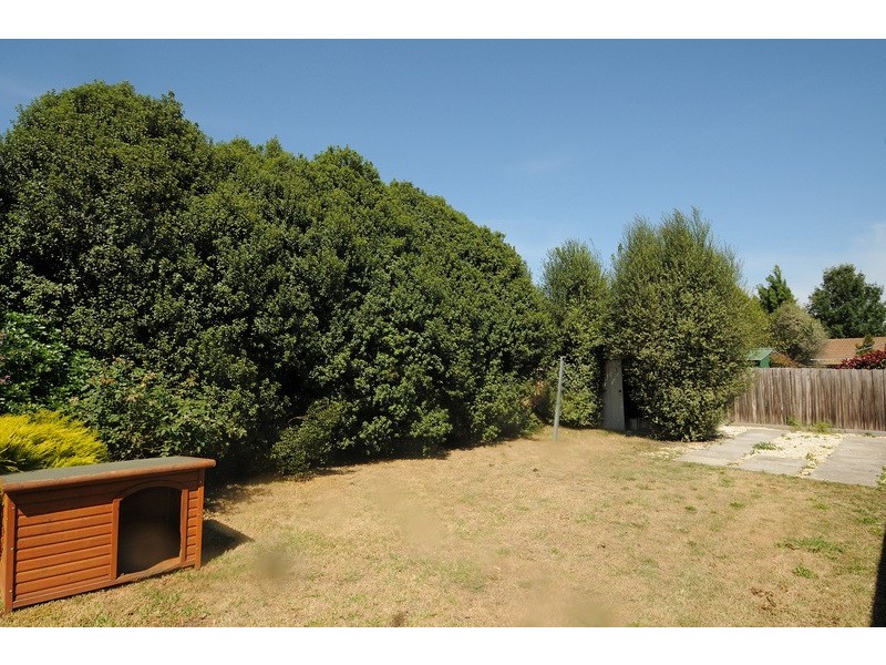 1 Condor Court, Frankston VIC 3199