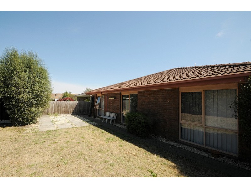 1 Condor Court, Frankston VIC 3199