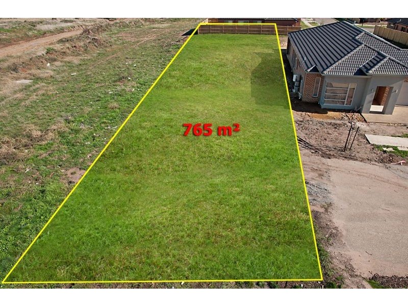 65 John Russell Road, Cranbourne West VIC 3977