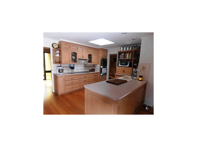 3 Castillon Square, Frankston South VIC 3199