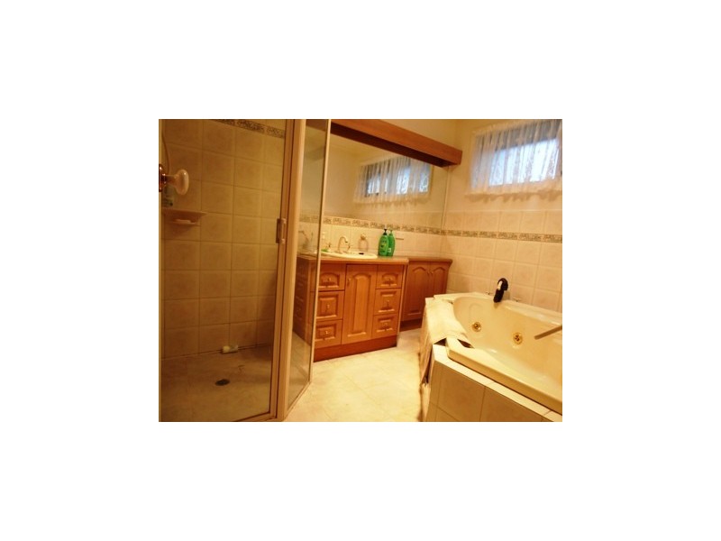 3 Castillon Square, Frankston South VIC 3199