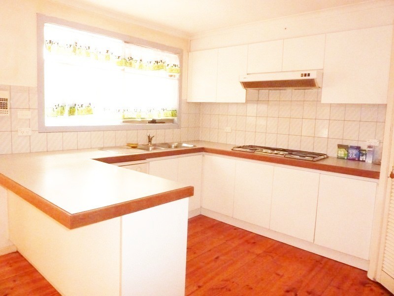 10 Carrington Crescent, Carrum Downs VIC 3201