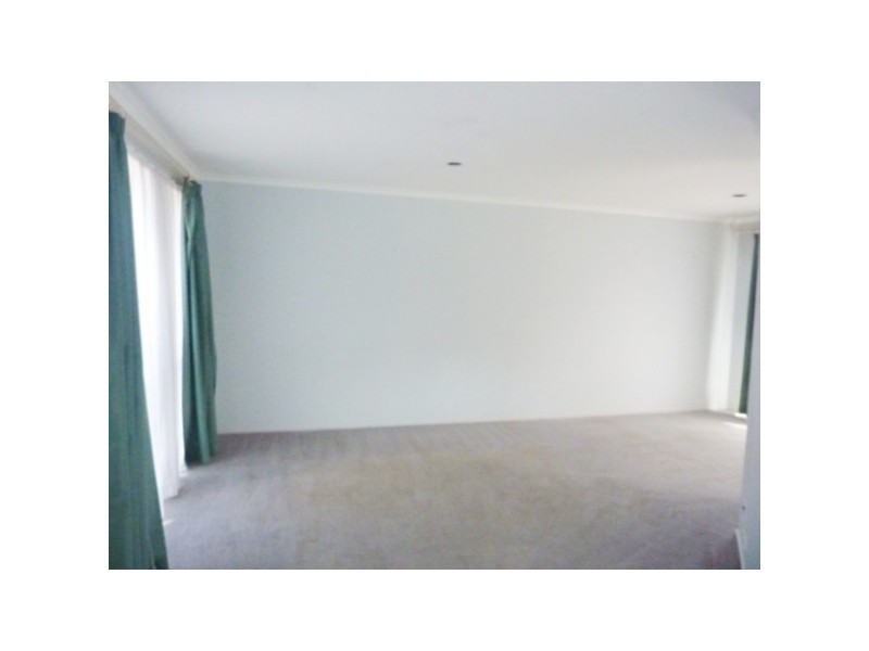 9 Pinewood Drive, Carrum Downs VIC 3201