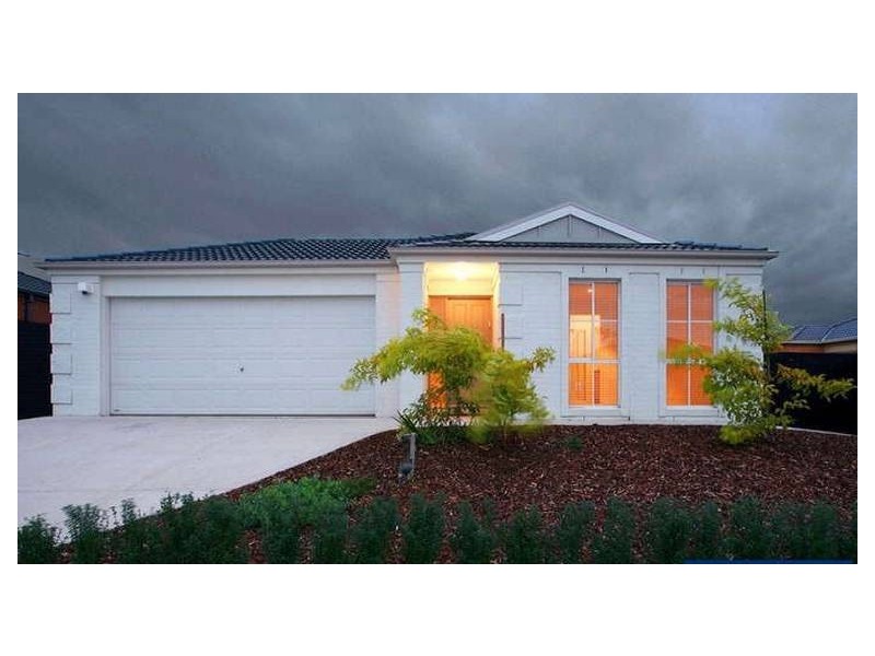 10 Vivi Court, Skye VIC 3977