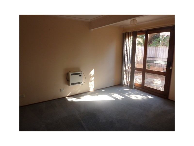 1/281 Nepean Highway, Seaford VIC 3198