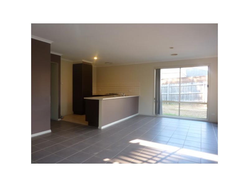 28 Brunnings Road, Carrum Downs VIC 3201