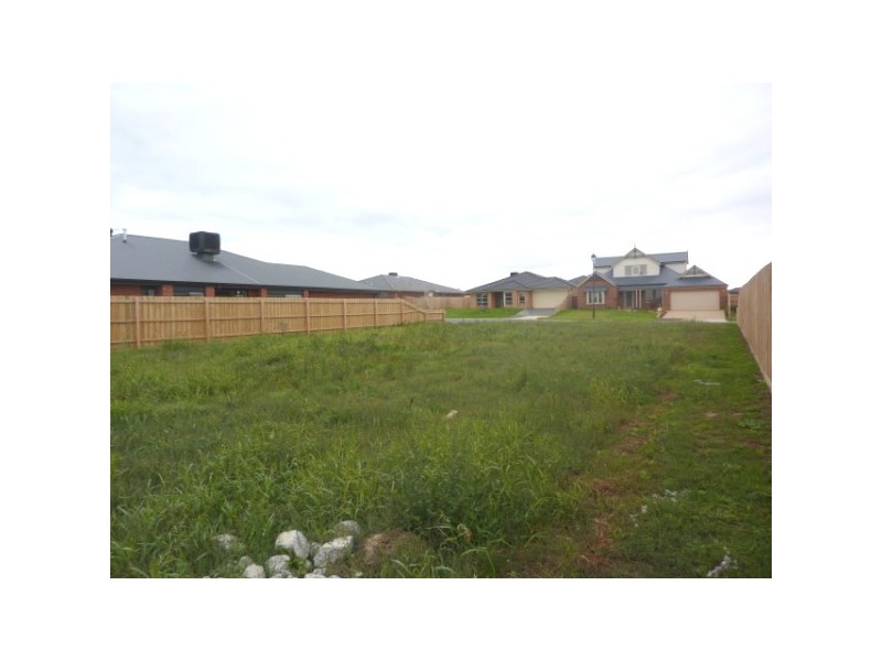 3 Skye Heights Court, Skye VIC 3977