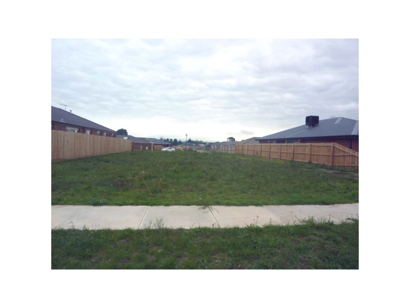 3 Skye Heights Court, Skye VIC 3977