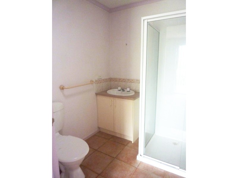 39 Bates Street, Cranbourne West VIC 3977